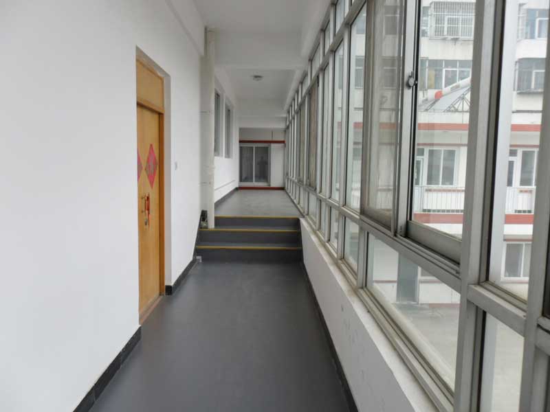 办公室PVC地板选择和铺装施工建议