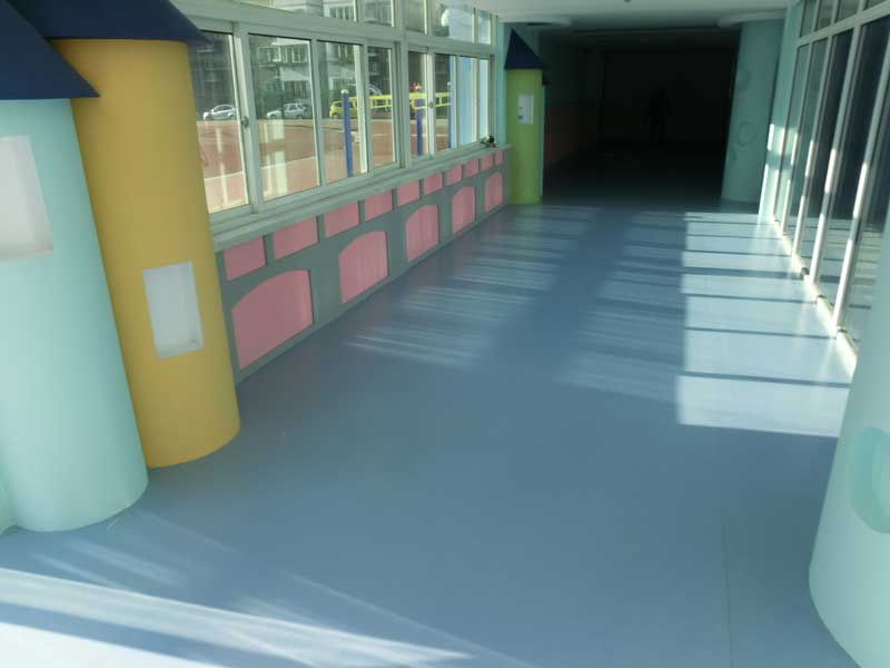 新疆五家渠幼儿园塑胶地板