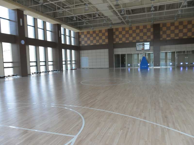 山东省济南全运村篮球场地板